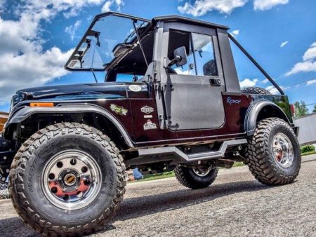 MAHINDRA ROXOR WORK   PLAY SIDE STEPS Supply